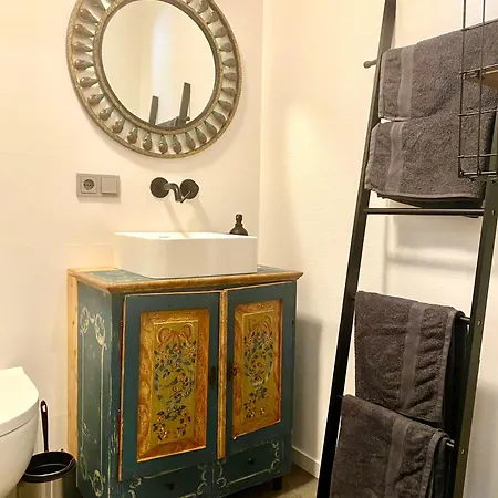 S'gmiatli * 伊塞尔斯堡